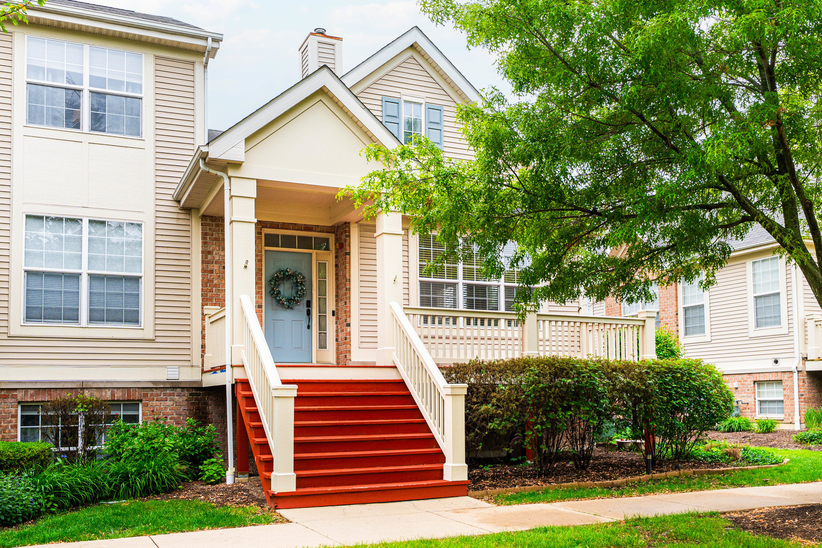 278 Broadmoor Lane