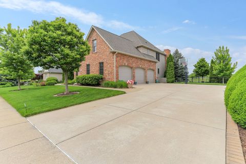 Tiny photo for 2602 Castlerock Drive, Urbana, IL 61802 (MLS # 12533390)