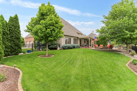 Tiny photo for 2602 Castlerock Drive, Urbana, IL 61802 (MLS # 12533390)