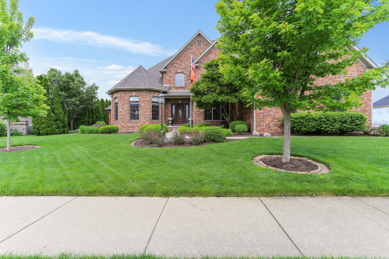 2602 Castlerock Drive