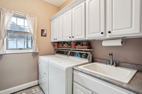 Tiny photo for 2602 Castlerock Drive, Urbana, IL 61802 (MLS # 12533390)