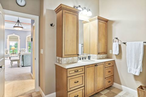 Tiny photo for 2602 Castlerock Drive, Urbana, IL 61802 (MLS # 12533390)