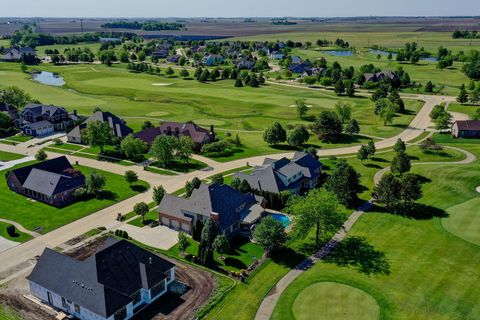 Tiny photo for 2602 Castlerock Drive, Urbana, IL 61802 (MLS # 12533390)