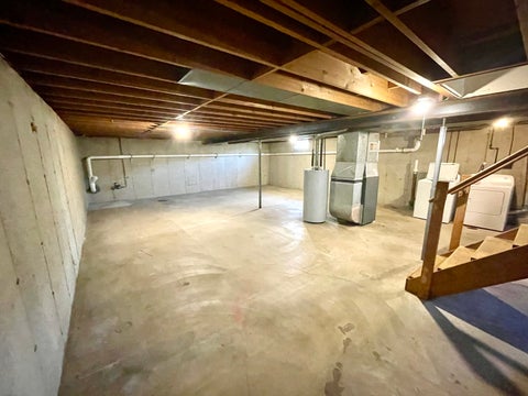 Tiny photo for 1708 Green Street, Peru, IL 61354 (MLS # 12712782)