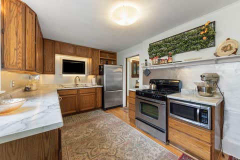 Tiny photo for 535 N Ashland Avenue, La Grange Park, IL 60526 (MLS # 12724480)