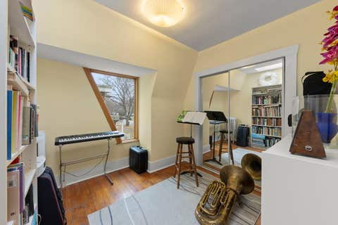 Tiny photo for 535 N Ashland Avenue, La Grange Park, IL 60526 (MLS # 12724480)