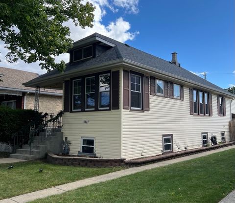 Tiny photo for 6237 W School Street, Chicago, IL 60634 (MLS # 12591496)