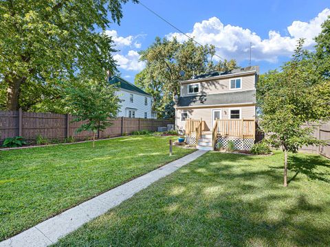 Tiny photo for 26 S 13th Street, St. Charles, IL 60174 (MLS # 12486754)