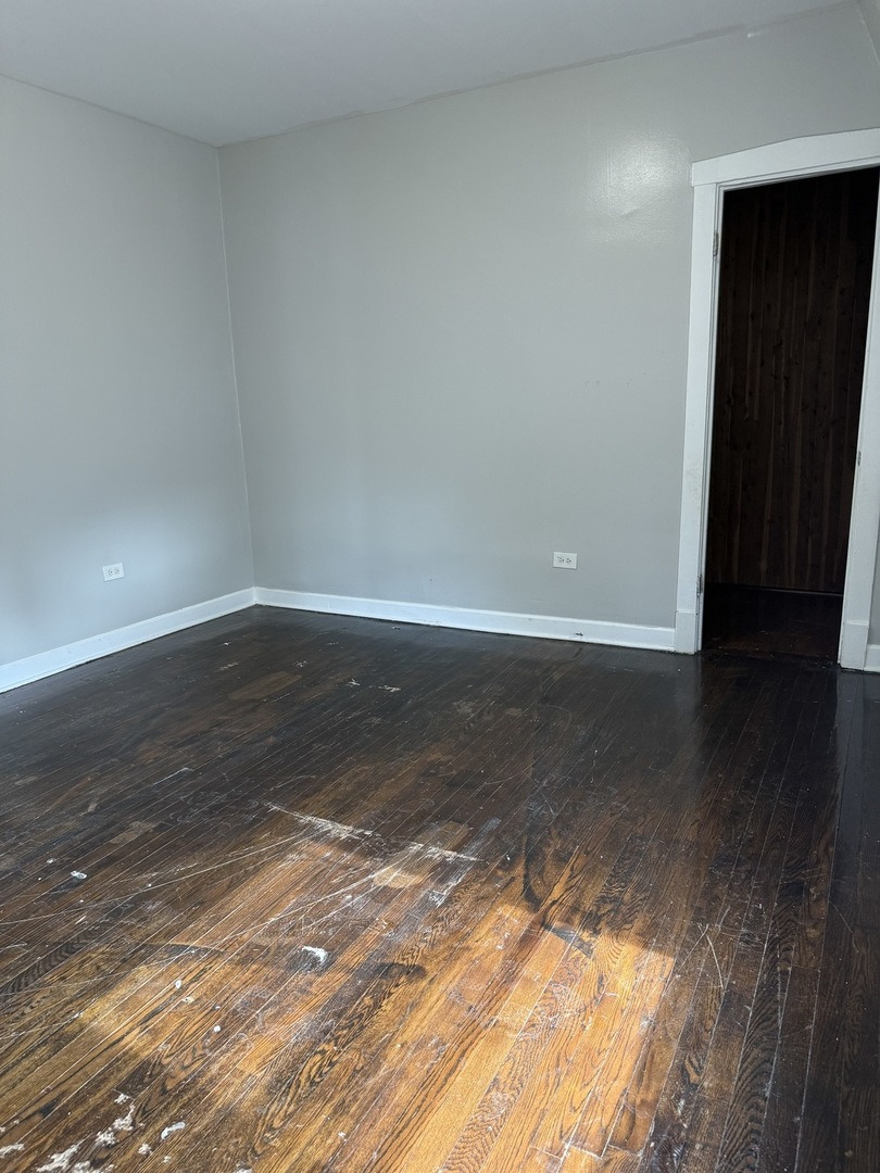 8411 S Elizabeth Street