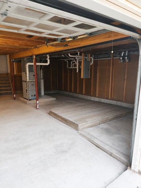 Tiny photo for 42981 N LAKE Avenue, Antioch, IL 60002 (MLS # 12716190)