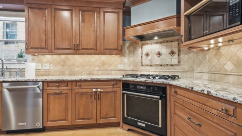 Tiny photo for 211 N Vine Street, Hinsdale, IL 60521 (MLS # 12793307)