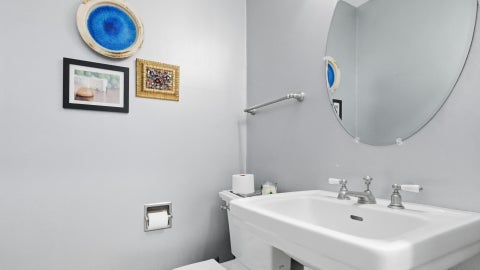 Tiny photo for 211 N Vine Street, Hinsdale, IL 60521 (MLS # 12793307)