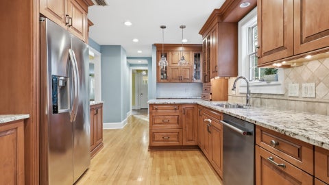 Tiny photo for 211 N Vine Street, Hinsdale, IL 60521 (MLS # 12793307)