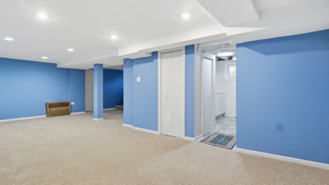 Tiny photo for 211 N Vine Street, Hinsdale, IL 60521 (MLS # 12793307)