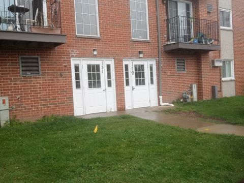 Photo of 129 Elk Trail #329, Carol Stream, IL 60188 (MLS # 12463079) Photo of 129 Elk Trail #329, Carol Stream, IL 60188 (MLS # 12463079)