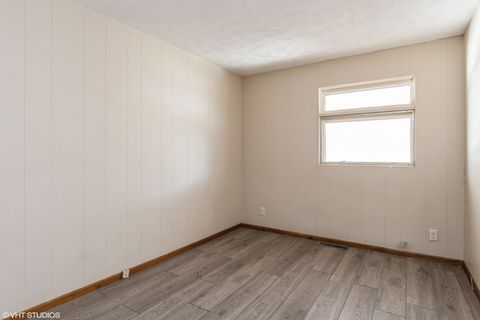 Tiny photo for 1604 Avalon Avenue, Joliet, IL 60435 (MLS # 12427999)