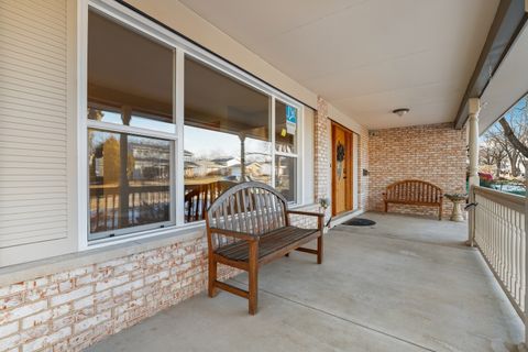 Tiny photo for 17W435 Concord Place, Darien, IL 60561 (MLS # 12565371)