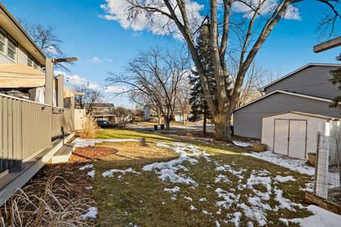 Tiny photo for 17W435 Concord Place, Darien, IL 60561 (MLS # 12565371)