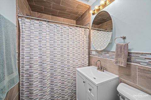 Tiny photo for 165 Pine Tree Row, Lake Zurich, IL 60047 (MLS # 12750661)