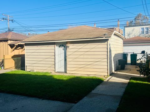 Tiny photo for 1827 Gunderson Avenue #ONE, Berwyn, IL 60402 (MLS # 12520587)