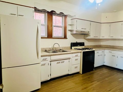 Tiny photo for 1827 Gunderson Avenue #ONE, Berwyn, IL 60402 (MLS # 12520587)