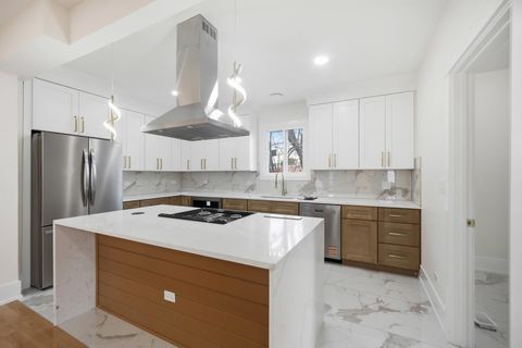 Tiny photo for 645 E Calhoun Street, Woodstock, IL 60098 (MLS # 12428714)