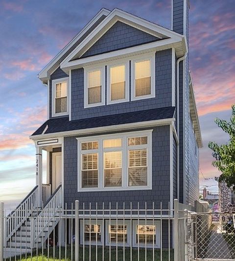 1938 N Ridgeway Avenue Chicago IL 60647