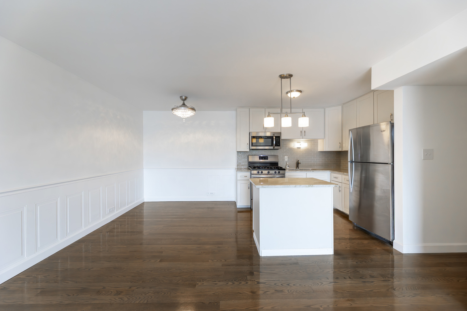 9820 S Pulaski Road 213