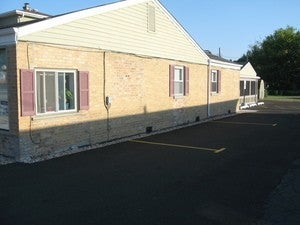 138 W Irving Park Road 1