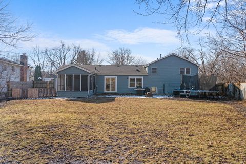 Tiny photo for 228 Wellington Drive, Crystal Lake, IL 60014 (MLS # 12559417)