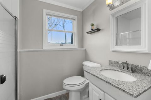 Tiny photo for 228 Wellington Drive, Crystal Lake, IL 60014 (MLS # 12559417)