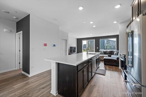 Tiny photo for 2333 Alumni Drive, Schaumburg, IL 60173 (MLS # 12578762)