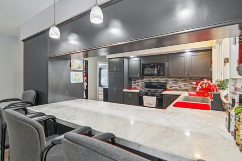 Tiny photo for 15134 Laramie Avenue, Oak Forest, IL 60452 (MLS # 12615022)