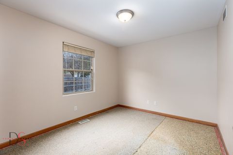 Tiny photo for 2118 Mary Lane, Ottawa, IL 61350 (MLS # 12522441)