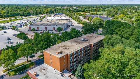 Tiny photo for 255 S West Avenue #308, Elmhurst, IL 60126 (MLS # 12492412)