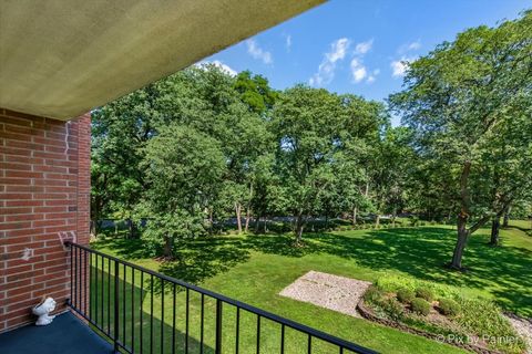 Tiny photo for 255 S West Avenue #308, Elmhurst, IL 60126 (MLS # 12492412)