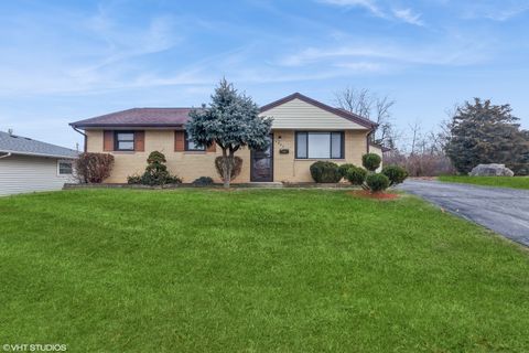 A home in Woodridge