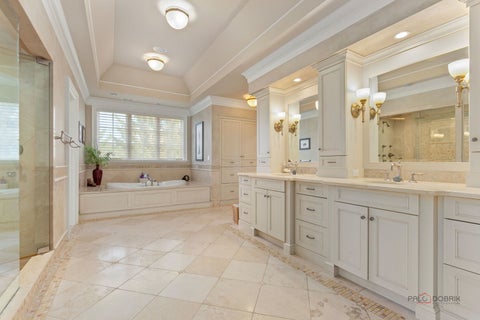 Tiny photo for 170 N Savanna Court, Lake Forest, IL 60045 (MLS # 12790157)