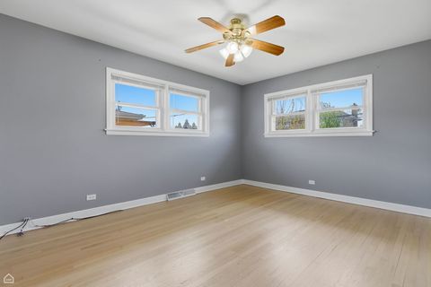 Tiny photo for Chicago, IL 60656 (MLS # 12627834)