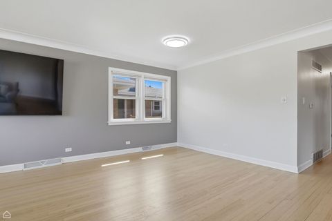 Tiny photo for Chicago, IL 60656 (MLS # 12627834)