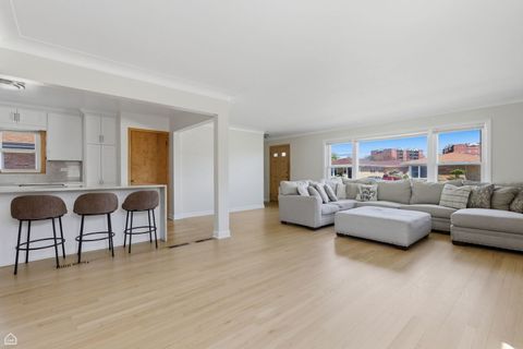 Tiny photo for Chicago, IL 60656 (MLS # 12627834)