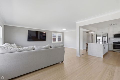 Tiny photo for Chicago, IL 60656 (MLS # 12627834)