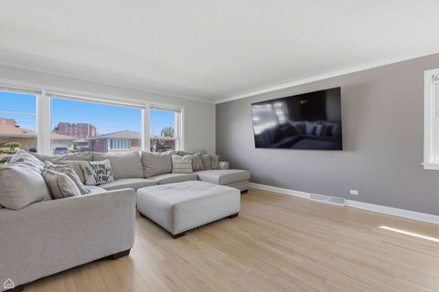 Tiny photo for Chicago, IL 60656 (MLS # 12627834)