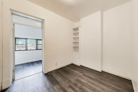 Tiny photo for 928 E 46th Street, Chicago, IL 60653 (MLS # 12506434)