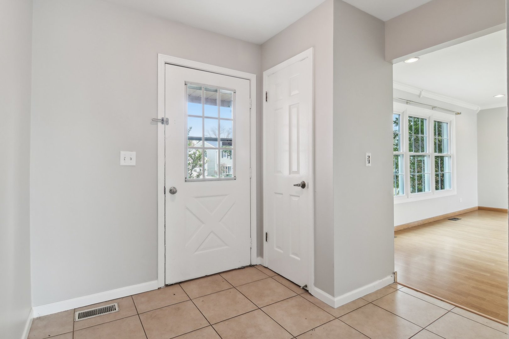 2123 Primrose Lane