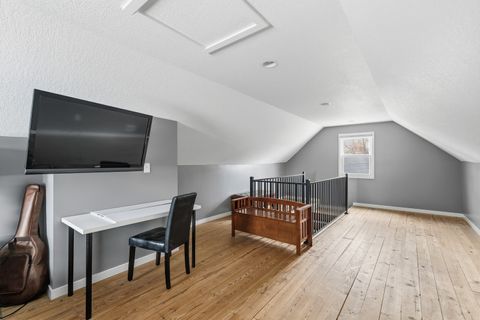 Tiny photo for 2323 Frances Place, Davenport, IA 52804 (MLS # 12603517)