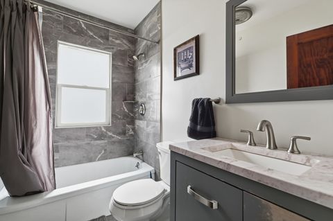 Tiny photo for 2323 Frances Place, Davenport, IA 52804 (MLS # 12603517)