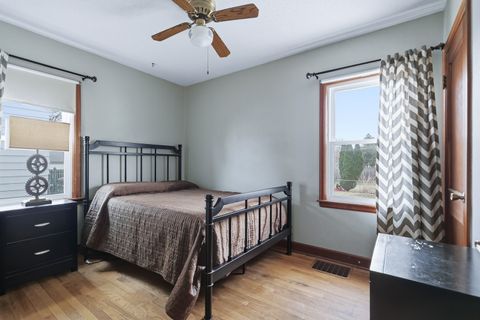 Tiny photo for 2323 Frances Place, Davenport, IA 52804 (MLS # 12603517)