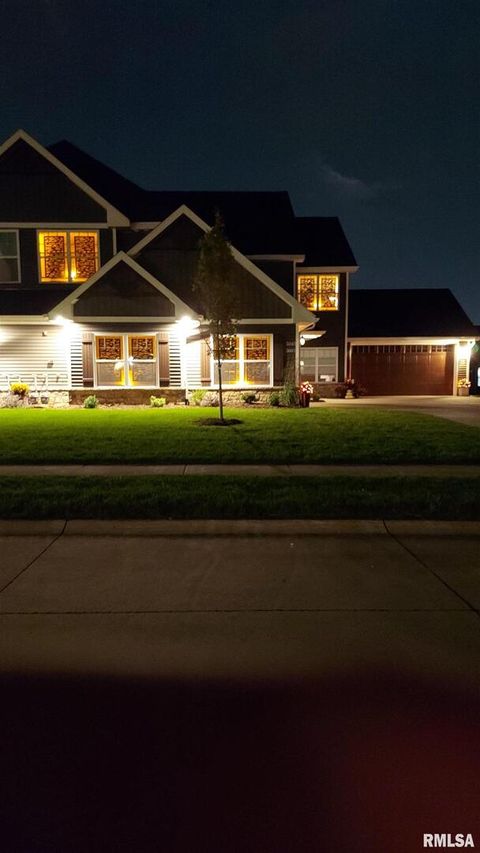 Tiny photo for 3043 Shanes Way #3043, Bettendorf, IA 52722 (MLS # 12552663)