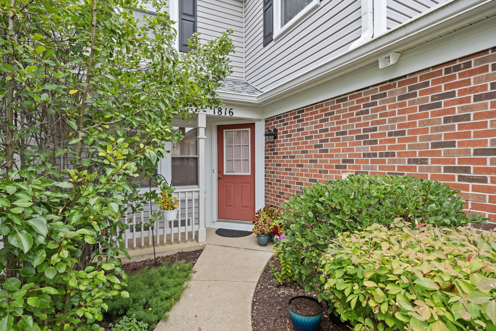 1816 Vermont Drive